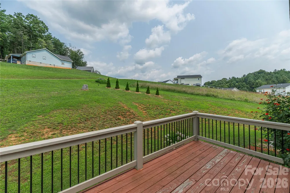 38 Sunrise Drive Mars Hill, NC 28754