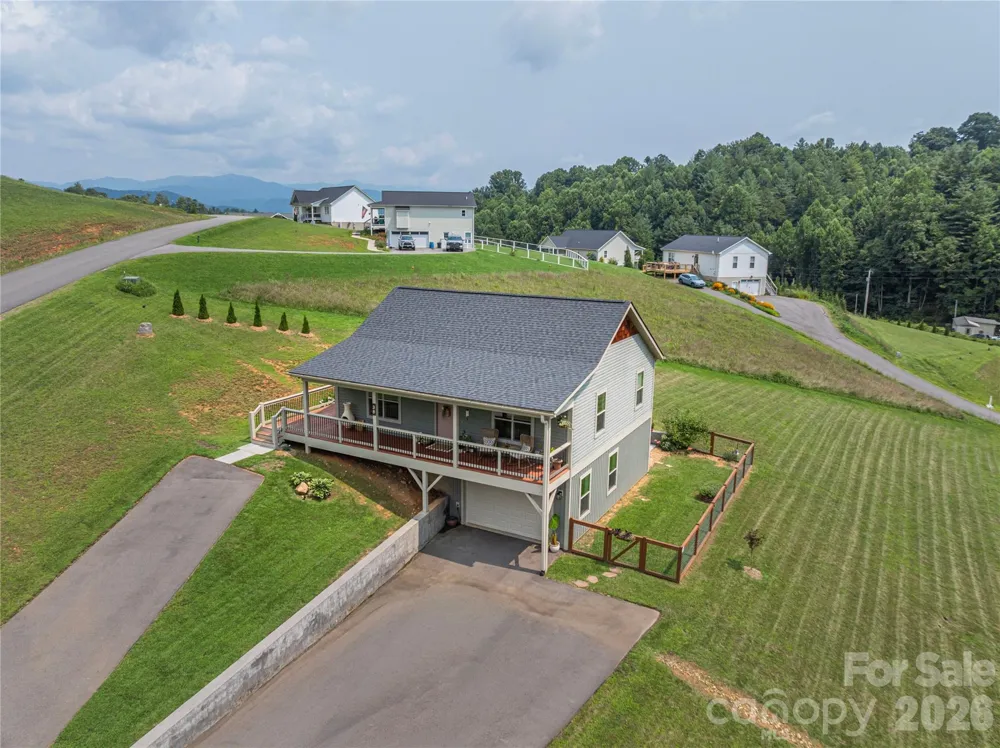 38 Sunrise Drive Mars Hill, NC 28754
