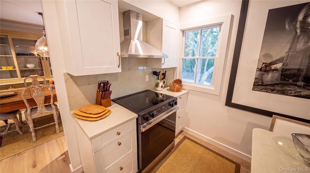 36 Breezy Drive Sag Harbor, NY 11963