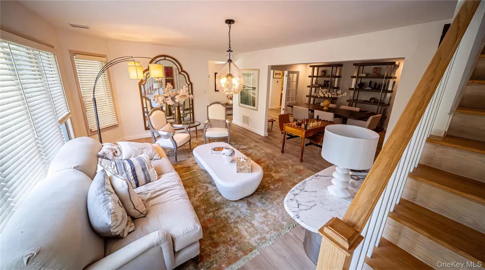 36 Breezy Drive Sag Harbor, NY 11963