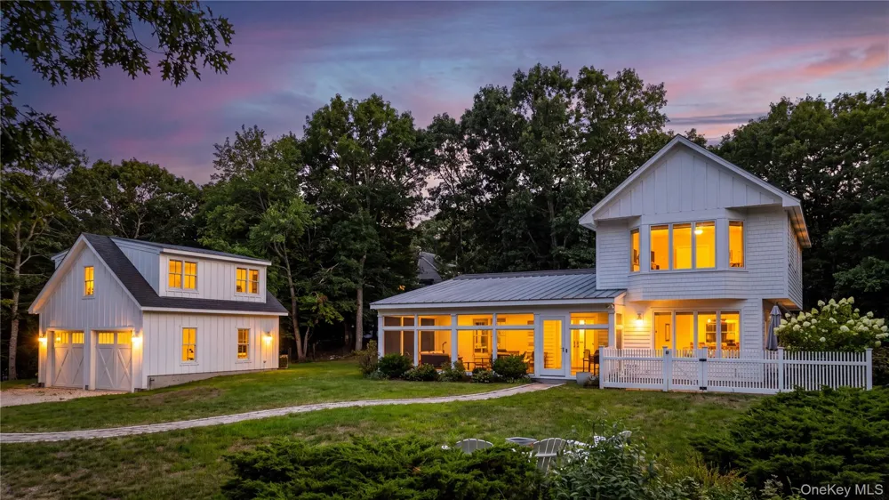 36 Breezy Drive Sag Harbor, NY 11963