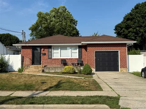 15 W Walnut Street