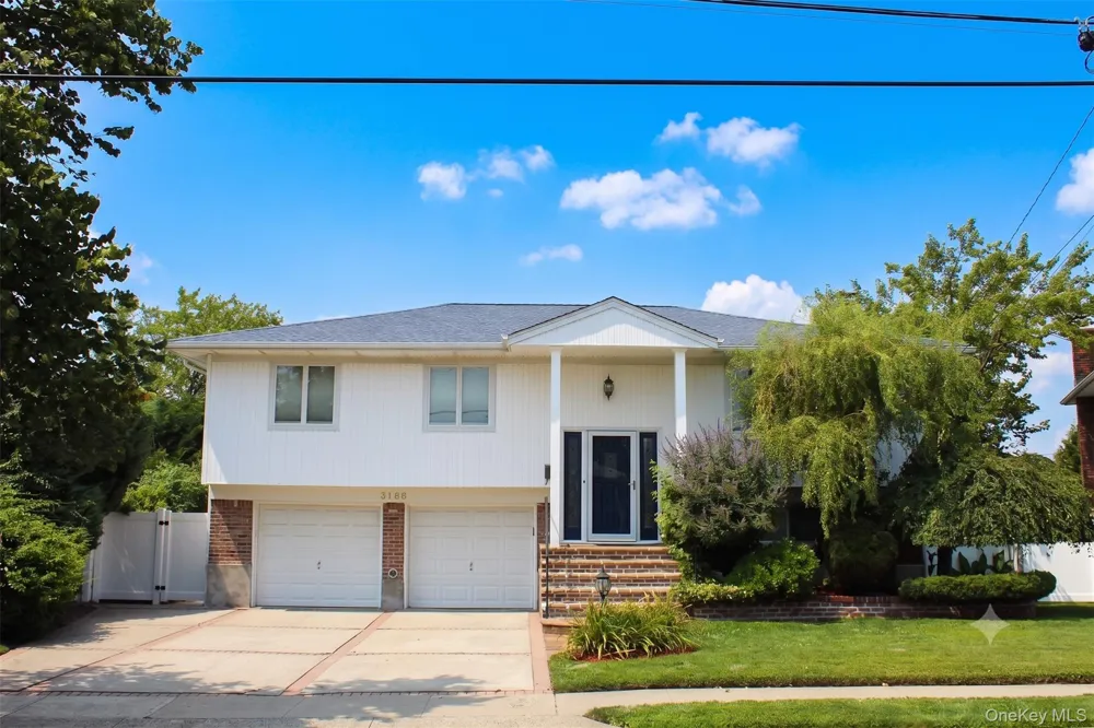 3186 Ocean Harbor Drive Oceanside, NY 11572