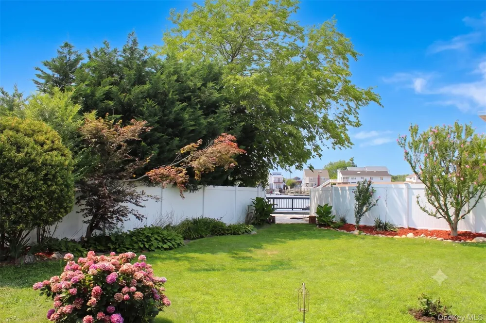 3186 Ocean Harbor Drive Oceanside, NY 11572