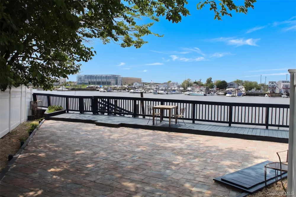 3186 Ocean Harbor Drive Oceanside, NY 11572