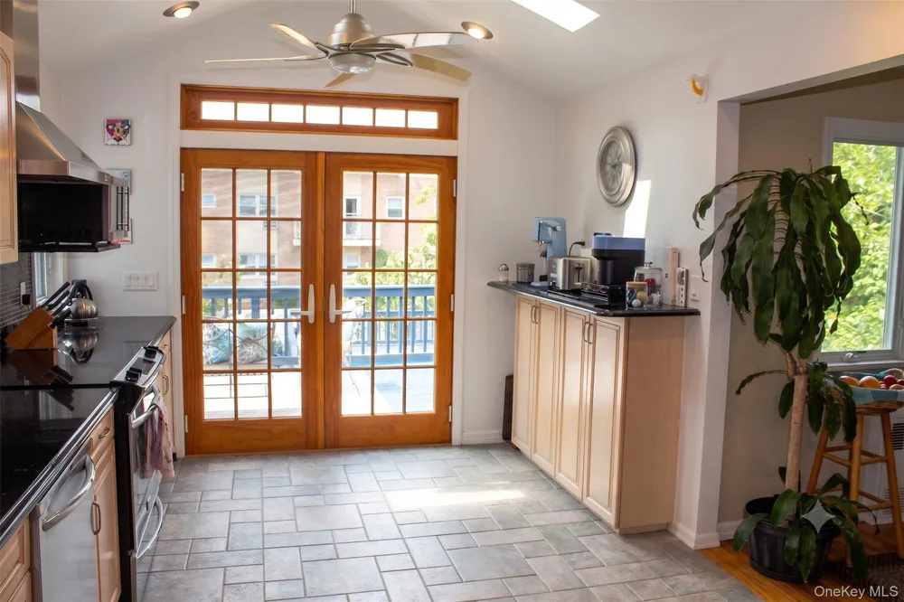 3186 Ocean Harbor Drive Oceanside, NY 11572