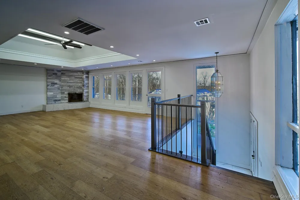 189 McNamara Road Spring Valley, NY 10977
