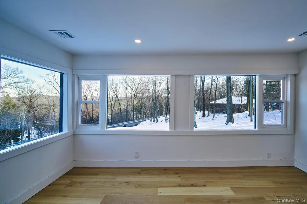 189 McNamara Road Spring Valley, NY 10977