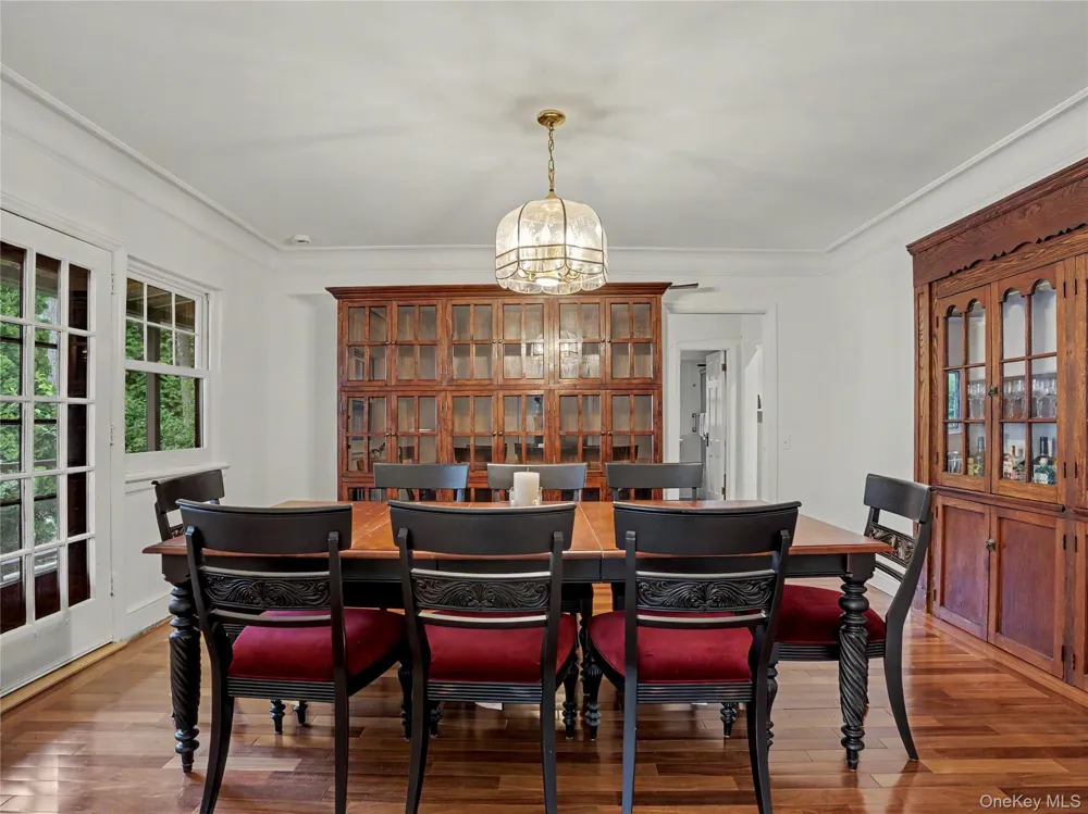 7 Huntwood Place Mount Vernon, NY 10552