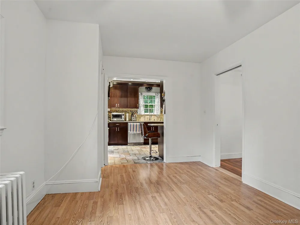 7 Huntwood Place Mount Vernon, NY 10552