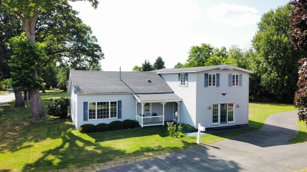 2151 E Coral Road NE Edmore, MI 48829