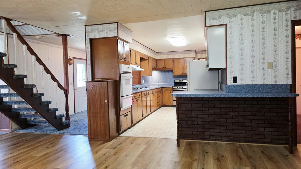 2151 E Coral Road NE Edmore, MI 48829