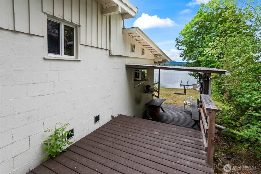 4920 Silver Lake Road E Eatonville, WA 98328