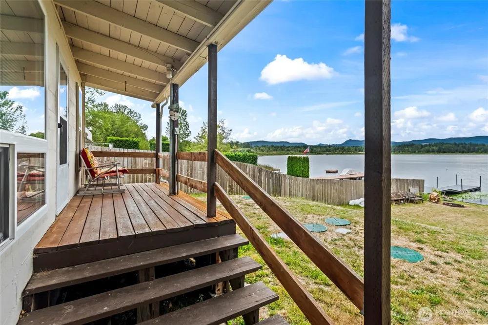 4920 Silver Lake Road E Eatonville, WA 98328