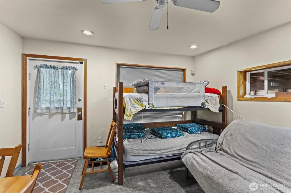 4920 Silver Lake Road E Eatonville, WA 98328