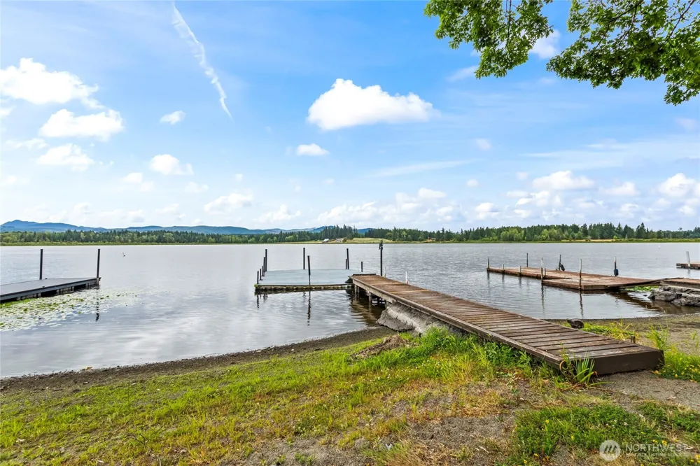 4920 Silver Lake Road E Eatonville, WA 98328