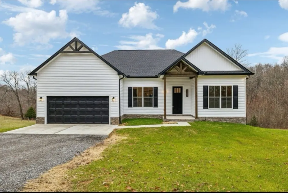527 Hog Back Ridge Rd Bethpage, TN 37022