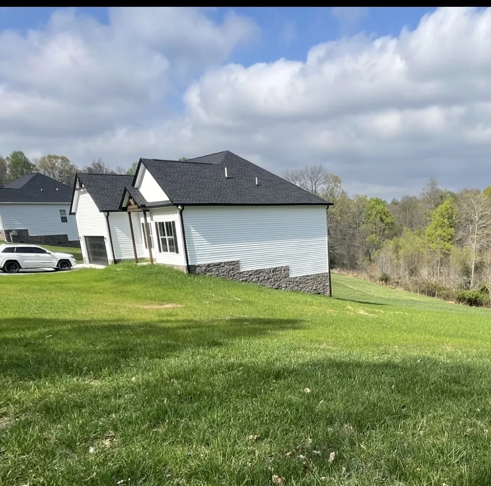 527 Hog Back Ridge Rd Bethpage, TN 37022