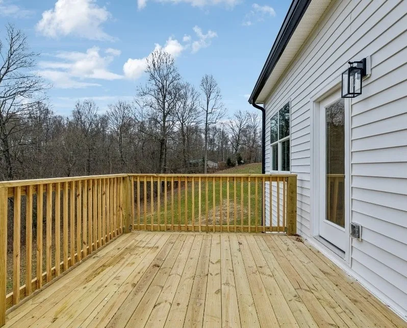 527 Hog Back Ridge Rd Bethpage, TN 37022