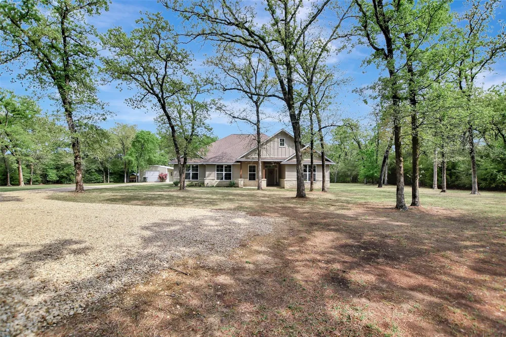 1196 Evelyn Court Franklin, TX 77856