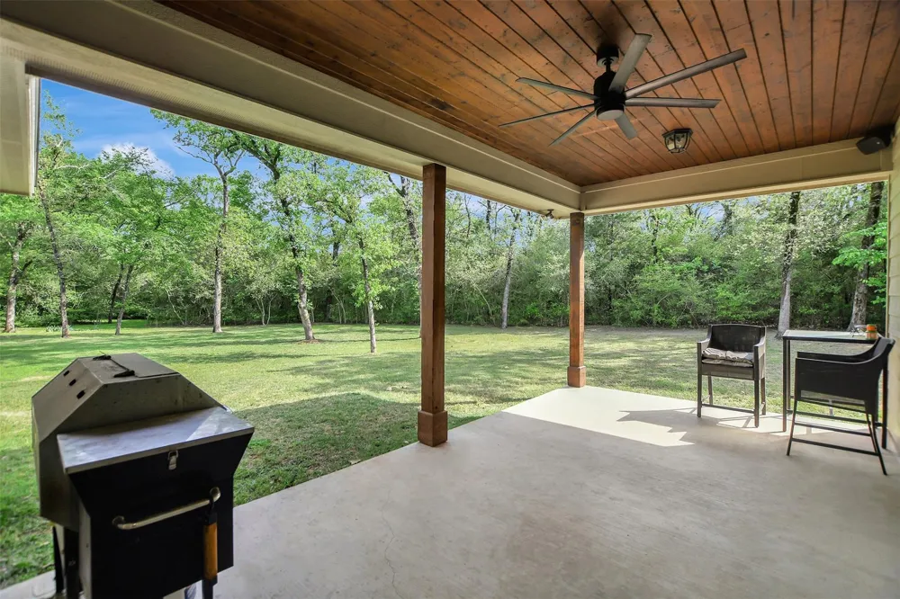 1196 Evelyn Court Franklin, TX 77856