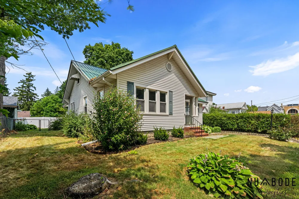 128 Tower Street Ionia, MI 48846