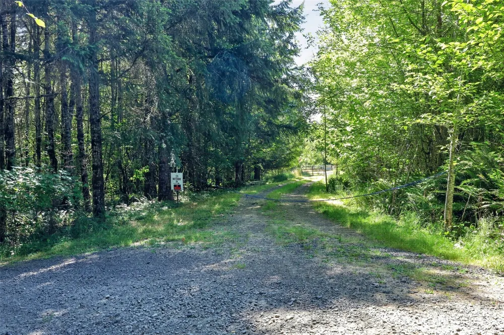 0 xxx West Shore Rd Castle Rock, WA 98611