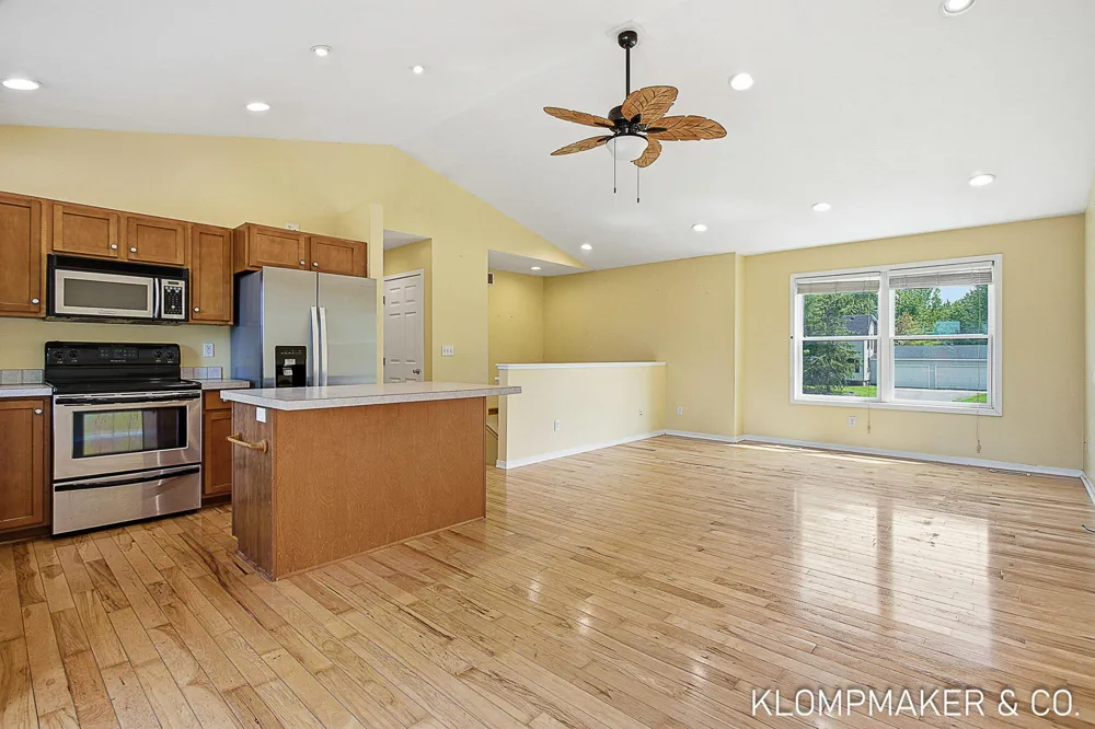 9647 Blair Street Zeeland, MI 49464