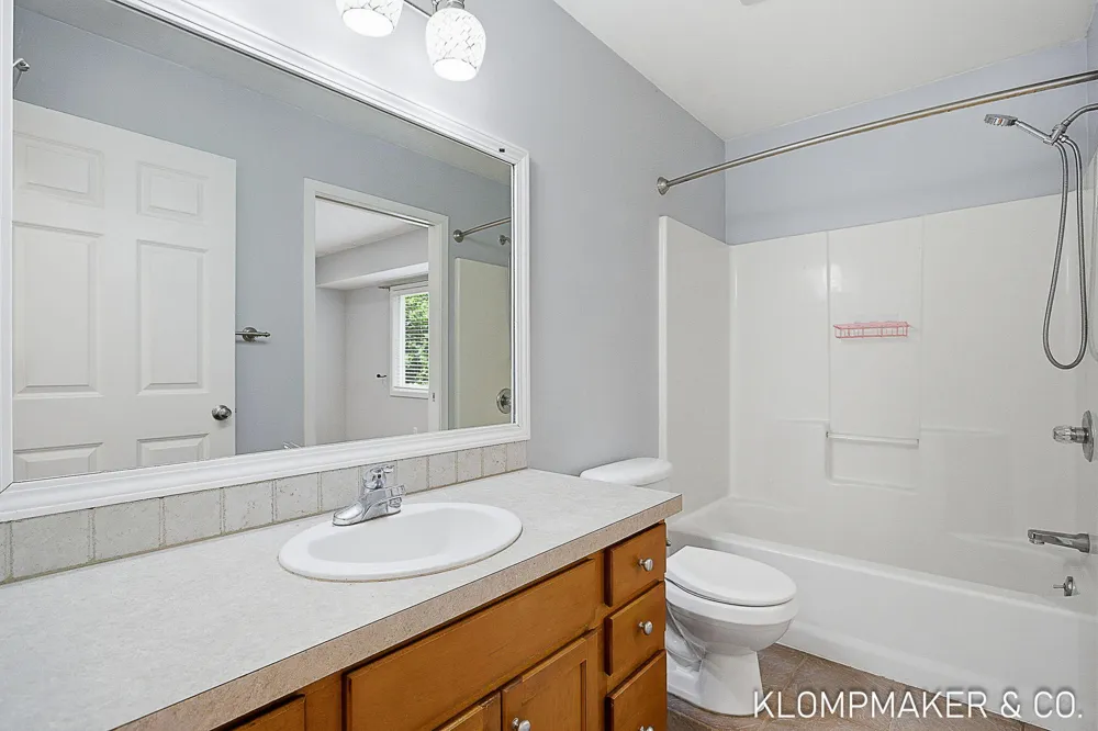 9647 Blair Street Zeeland, MI 49464