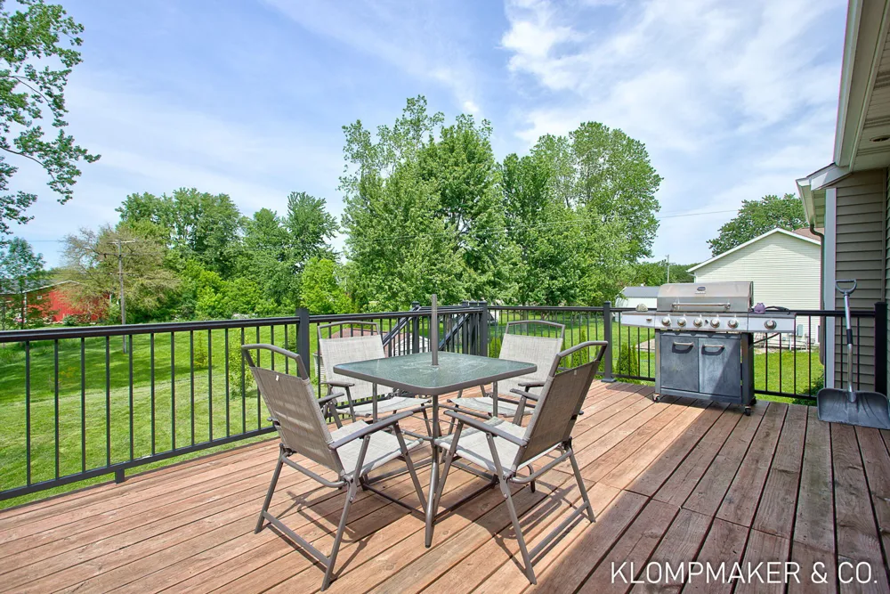9647 Blair Street Zeeland, MI 49464