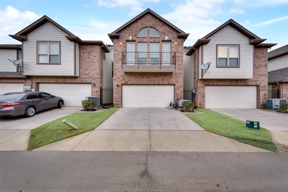 1908 Loma Linda Drive Irving, TX 75063