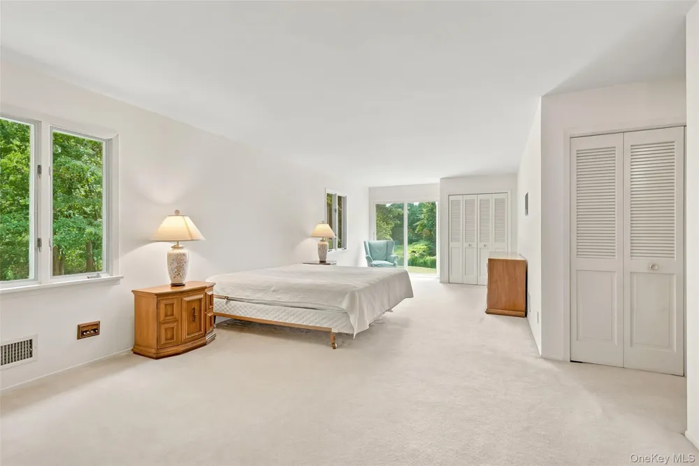 8 Palma Drive Harrison, NY 10528