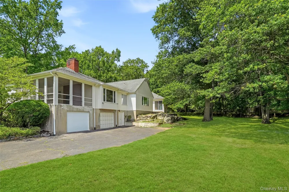 8 Palma Drive Harrison, NY 10528