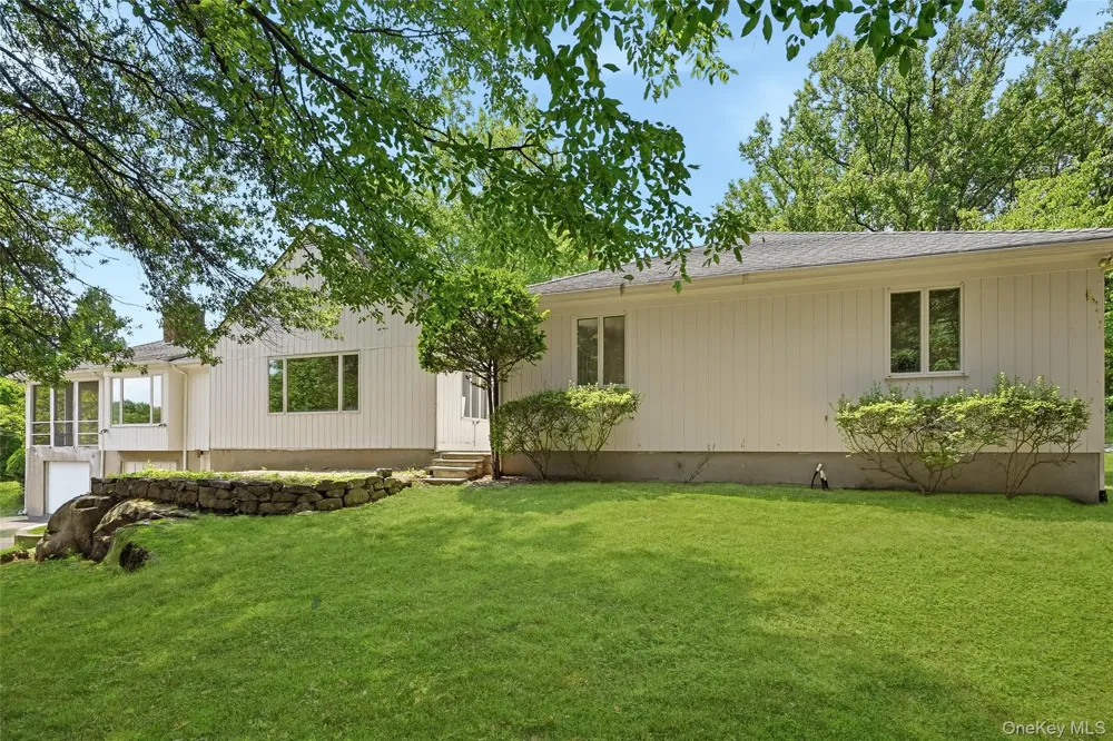8 Palma Drive Harrison, NY 10528