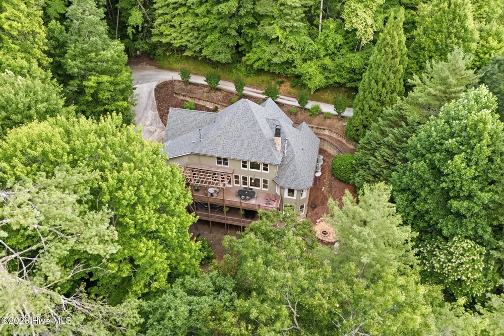 382 Lake Shore Drive Topton, NC 28781