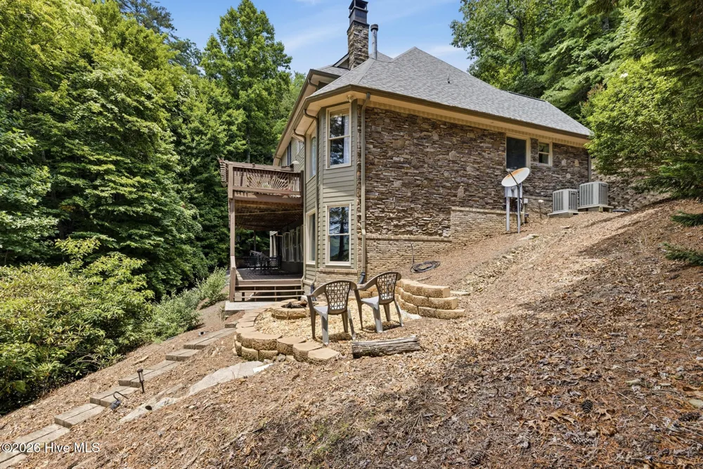 382 Lake Shore Drive Topton, NC 28781