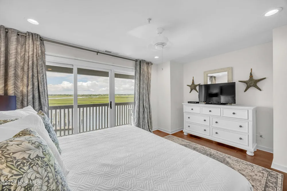 2307 Lumina Avenue #Unit D Wrightsville Beach, NC 28480