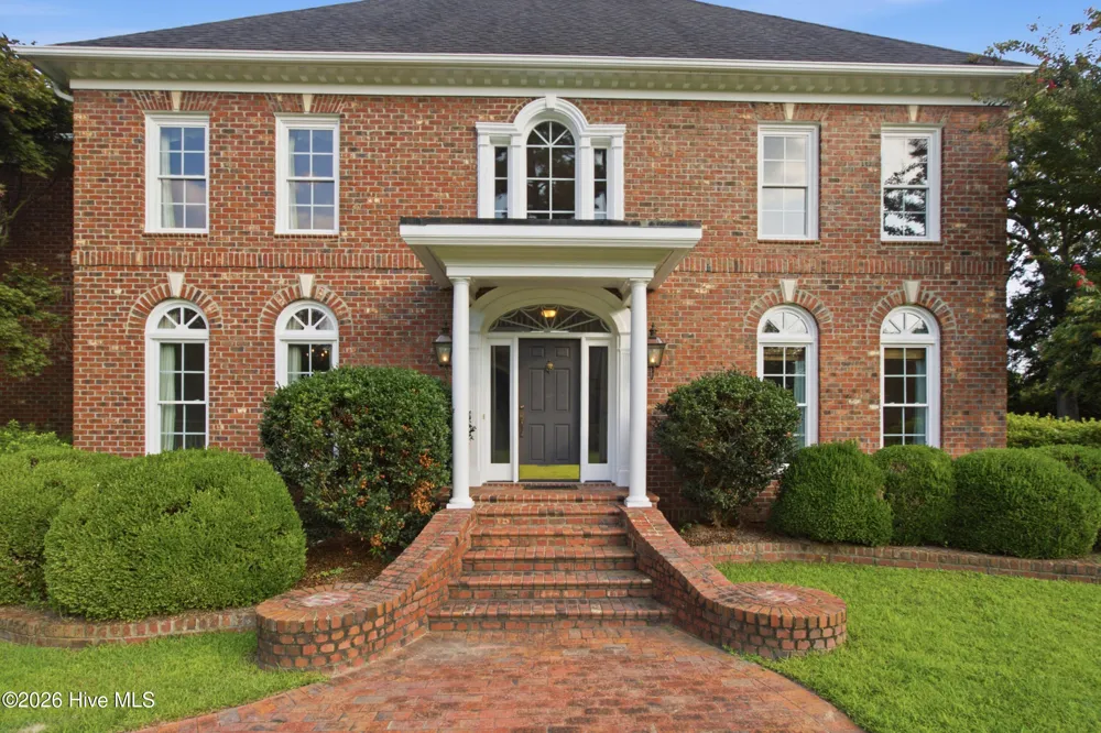 1107 Country Club Drive Trent Woods, NC 28562
