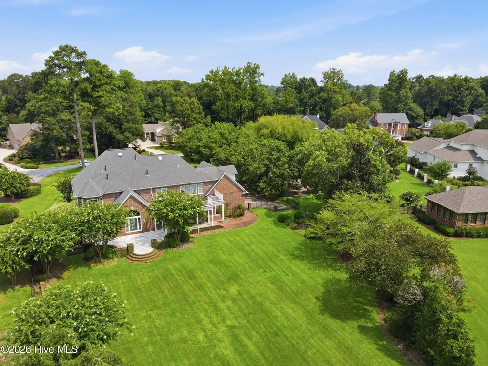 1107 Country Club Drive Trent Woods, NC 28562