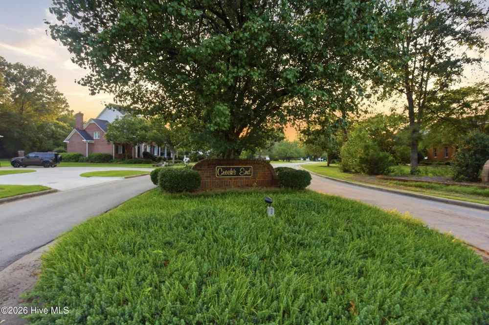 1107 Country Club Drive Trent Woods, NC 28562