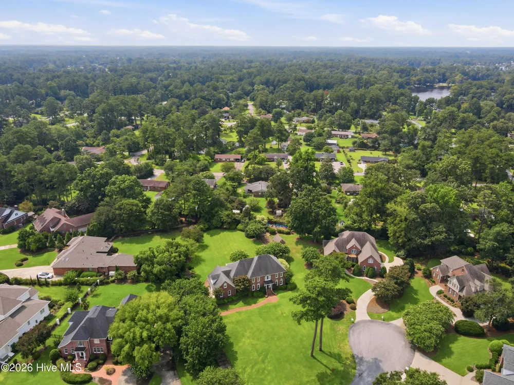 1107 Country Club Drive Trent Woods, NC 28562