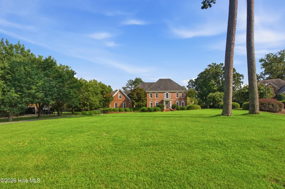 1107 Country Club Drive Trent Woods, NC 28562