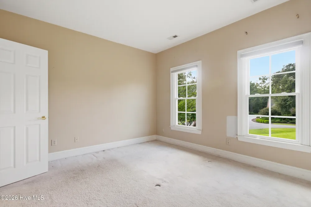 1107 Country Club Drive Trent Woods, NC 28562