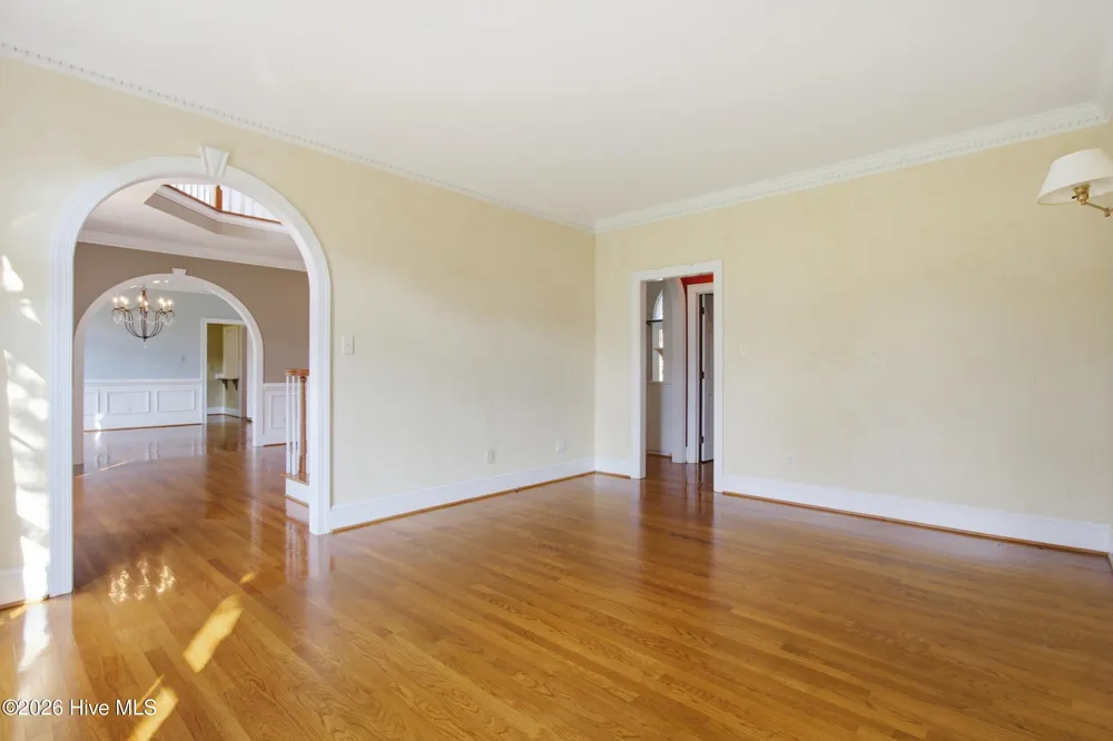 1107 Country Club Drive Trent Woods, NC 28562