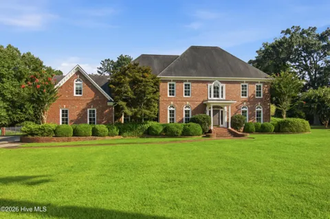1107 Country Club Drive
