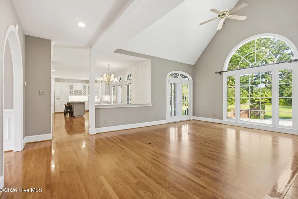 1107 Country Club Drive Trent Woods, NC 28562