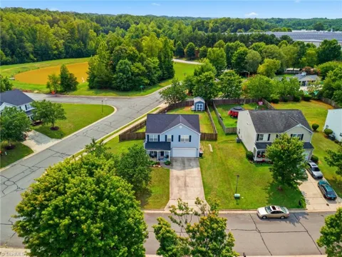 4820 Redland Court