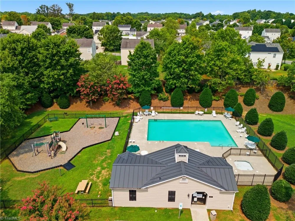 4820 Redland Court McLeansville, NC 27301