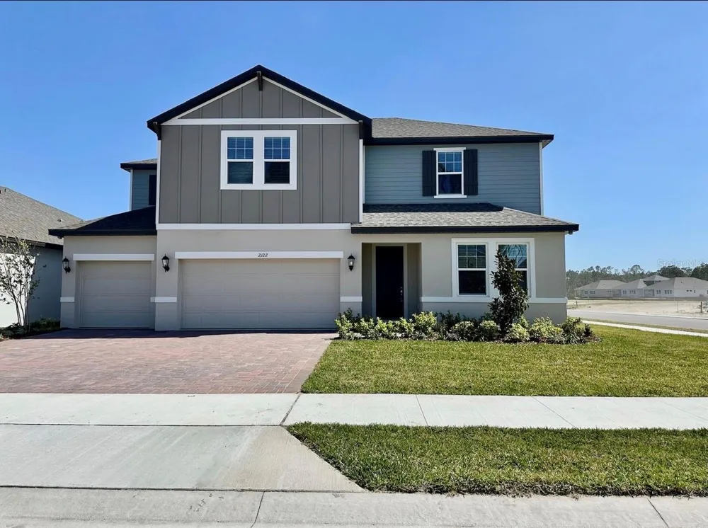 2122 DIVOT DRIVE Daytona Beach, FL 32124