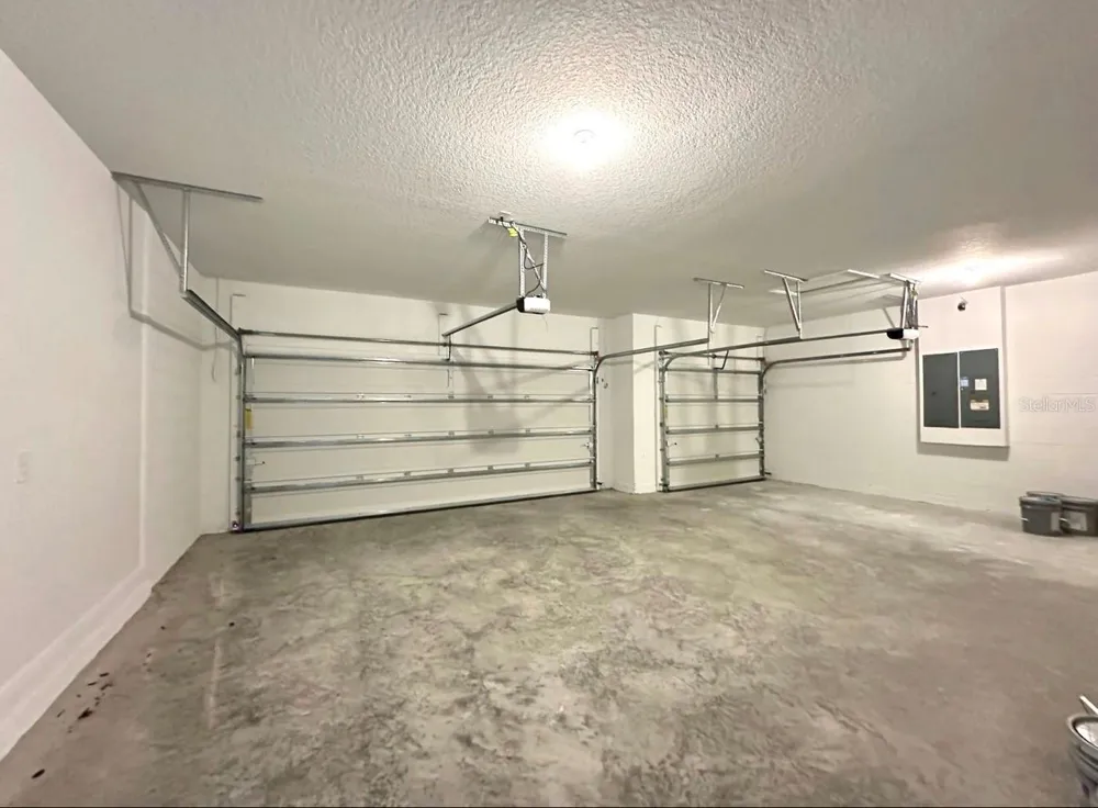 2122 DIVOT DRIVE Daytona Beach, FL 32124